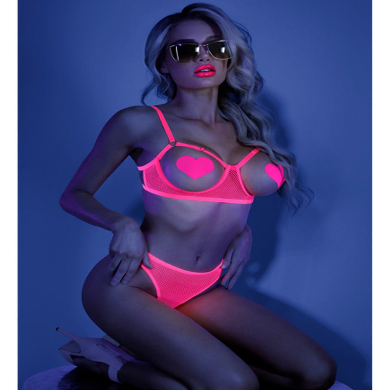 GLOW Sweet Escape Set- Black light- front